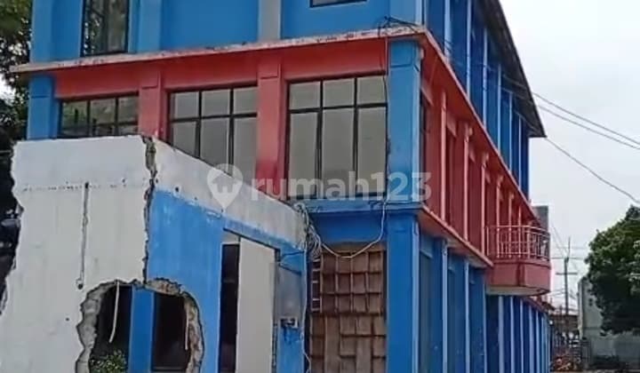 Gudang di Jl Mayor Oking Cibinong Jawa Barat Murah