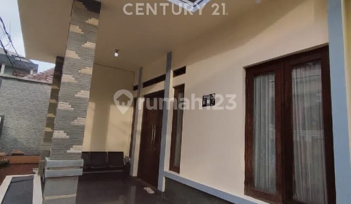 Rumah Cantik Di Cipayung Lt.225 M2 Harga 2,85 Milyar Nego