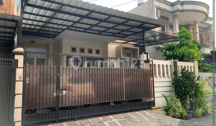 RUMAH CANTIK DI SUNTER SIAP HUNI LOKASI NYA BAGUS
