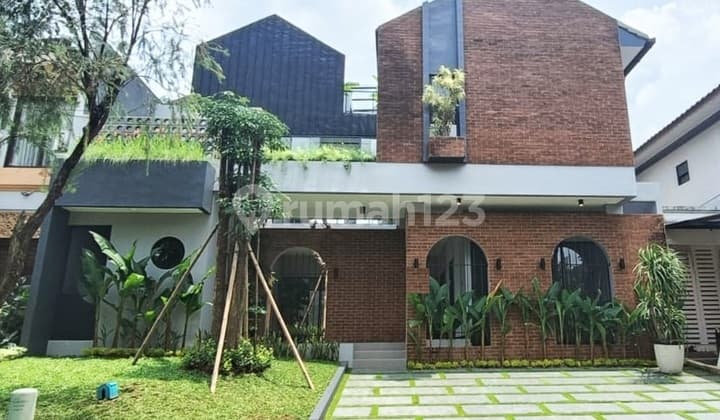 Dijual Rumah Cantik Design Mandiri di The Green Bsd City