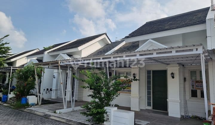 Rumah 2 Lantai di Perumahan Gaia Residence, Semarang
