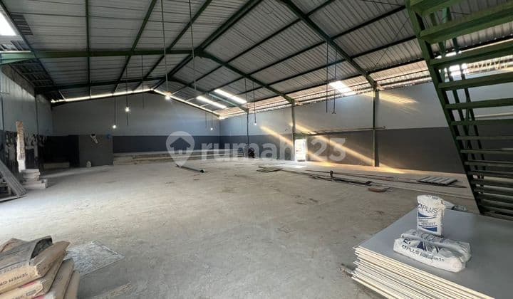 Gudang Kawasan Industri Tugu Lokasi Pinggir Jalan Raya Tugu