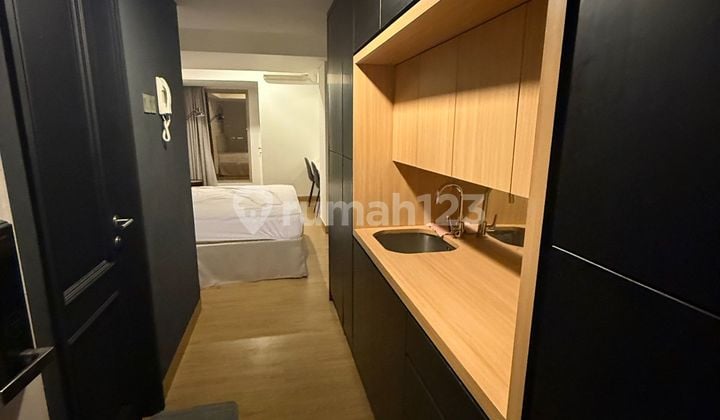 Apartemen Tengah Kota Marquis De Lafayette Louis Kienne Pemuda