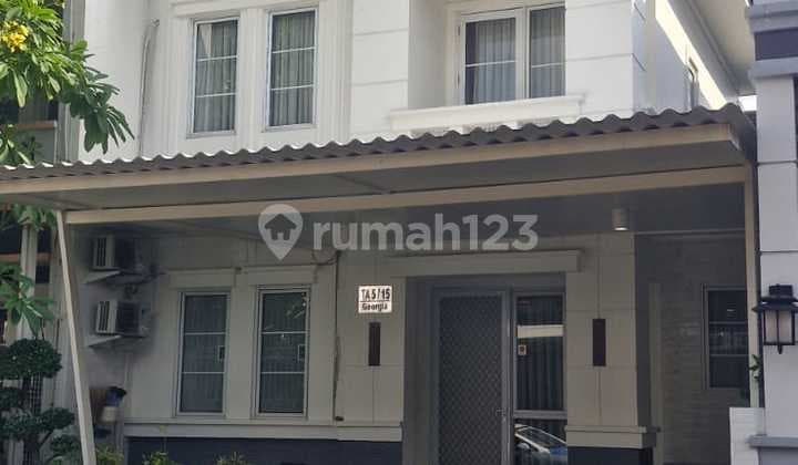 Dijual Rumah Siap Huni , 2 Lantai, Bebas Banjir,Dekat Pintu Tol Nagrak,