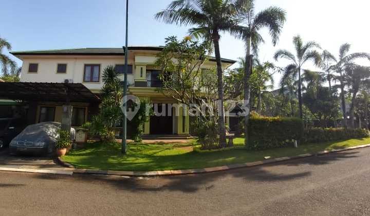 Dijual rumah hook siap huni ,lingkungan aman dan nyaman ,dekat pintu gerbang tol Nagrak-(cimanggis- cibitung)