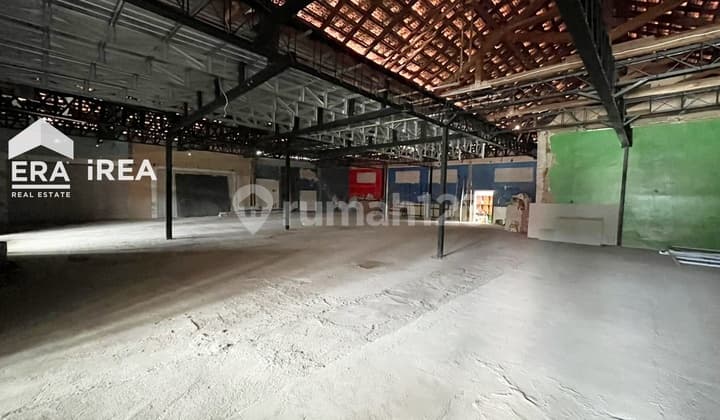 Disewakan Ruang Usaha di Solo Dekat Solo Paragon Mall