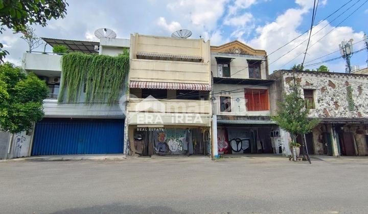 Shop House for Sale in Jogja Near Tugu Jogja