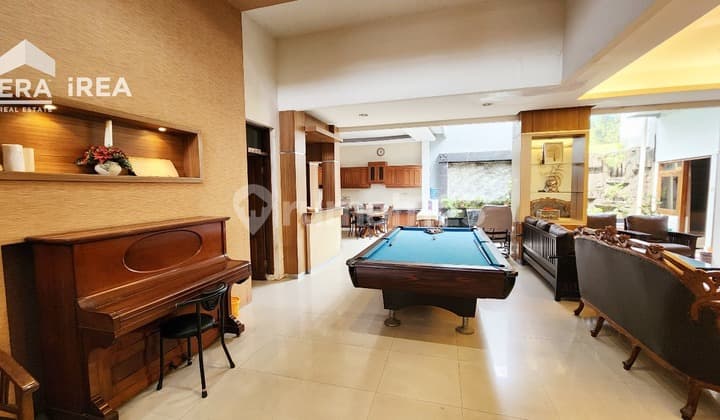 Guest House for Sale in the Center of Yogyakarta City