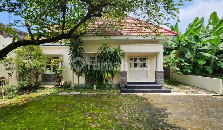 Rumah Dijual di Solo Dekat Stadion Sriwedari