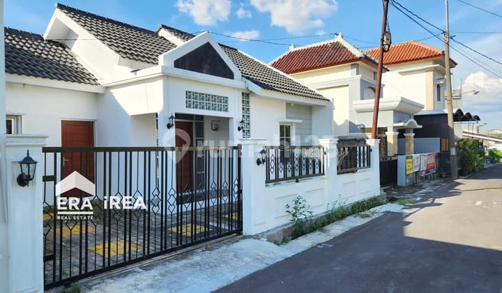 Rumah Murah Jaten Dekat Palur Plaza