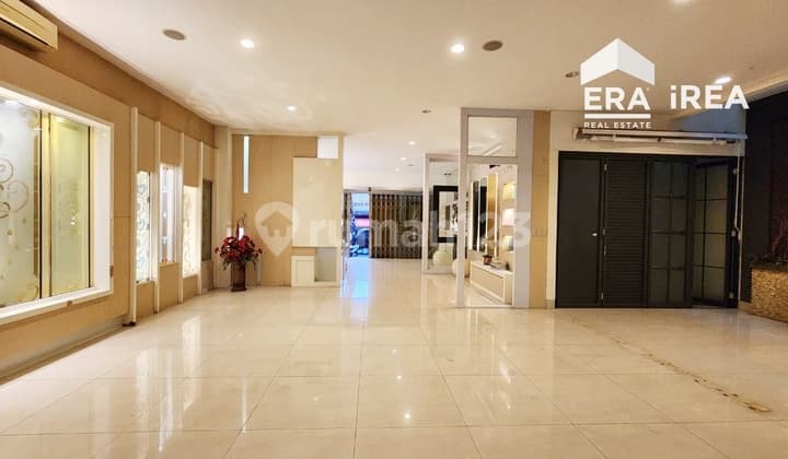 Sewa Ruang Usaha Solo Dekat Balai Kota Solo