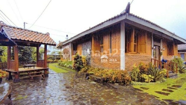 Taste Villa Furnished House Sleman Near UII Campus & Klothok Coffee