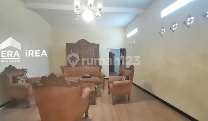 Dijual Rumah di Solo Dekat Luwes Gentan