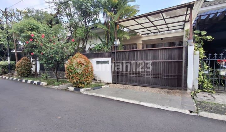 Rumah 1 Lantai Nyaman di Komplek Buncit Indah, Pejaten Barat