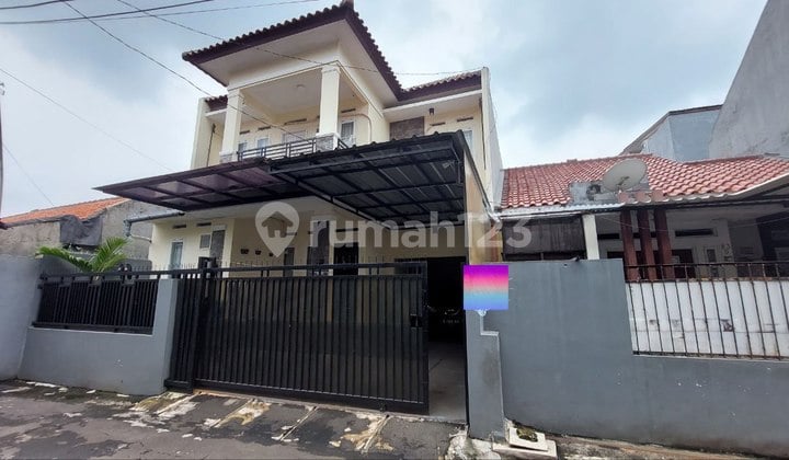 Rumah Bagus Ada Garasi Dalam Cluster di Jl. Timbul, Jagakarsa