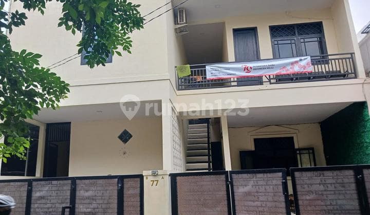 Rumah Plus Kost Masih Baru 14 Kamar Furnished di Jl. Bangka, Kemang
