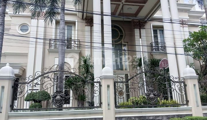 Rumah Sultan Duren Sawit Luas Fully Furnished