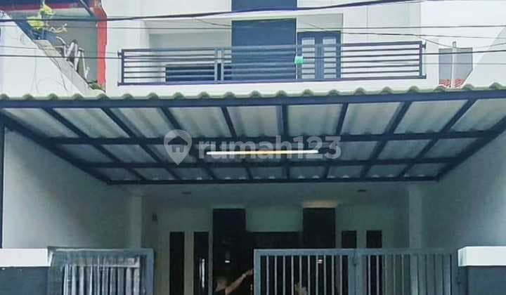 Rumah Baru Minimalis Siap Huni di Jl. Ikan-Ikanan, Rawamangun