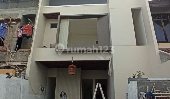 Rumah Baru Minimalis Modern Dalam Perumahan di Pulo Asem Utara, Rawamangun