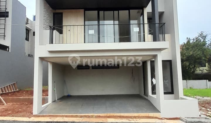 Rumah Dekat Stasiun Lrt Taman Mini Jakarta Timur