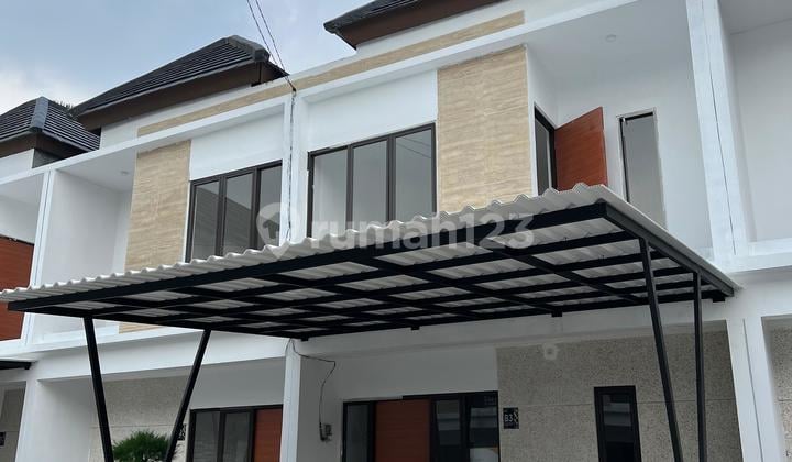 Rumah 2 Lantai Hanya Selangkah Ke Lrt Cibubur