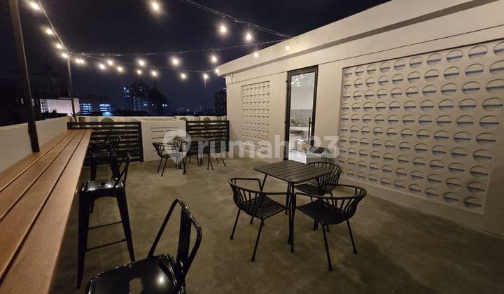 Rumah Kost Strategis Roi 10% di Tanjung Duren
