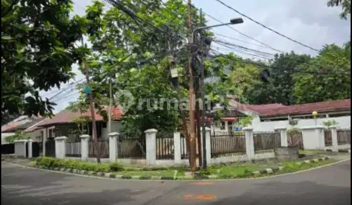Strategic Cheap Old House in Benhil