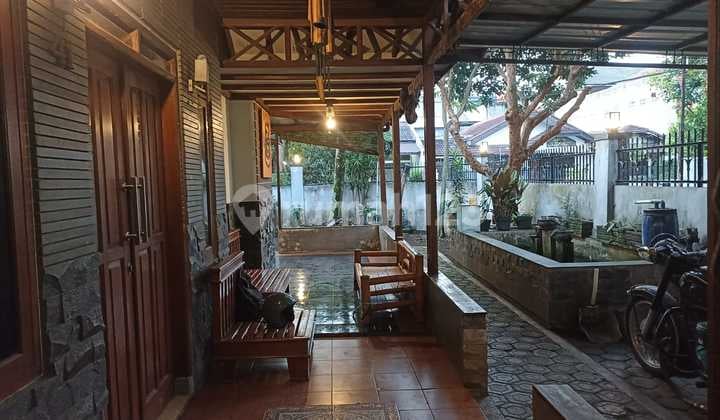 Rumah 2.Lantai di Jl. Gitar Dalam Turangga 362 M2.rmh Lama