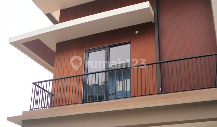 Sewa Rumah Mewah 2 Lantai Furnished Cluster Gerlong View Gunung