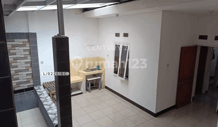 Rumah Nyaman dan Siap Huni Lokasi Strategis di Cisaranten Bandung