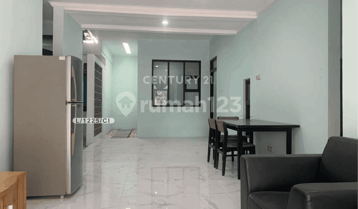 Rumah 2 Lantai Nyaman Siap Huni di Kota Baru Parahyangan Bandung