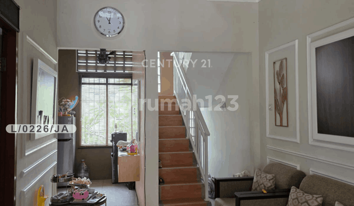 Strategic Semi-Furnished House in Kota Bali Residence Bandung