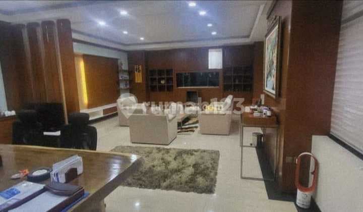 Dijual Gedung di Jln. Abdul Muis Raya, Gambir, Jakarta Pusat