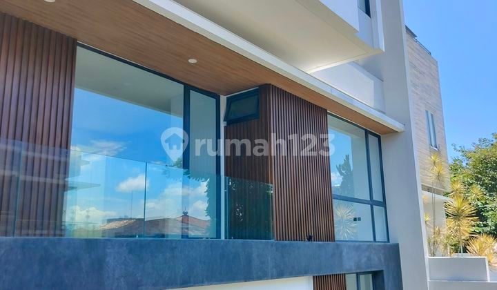 Rumah minimalis modern Bangunan
