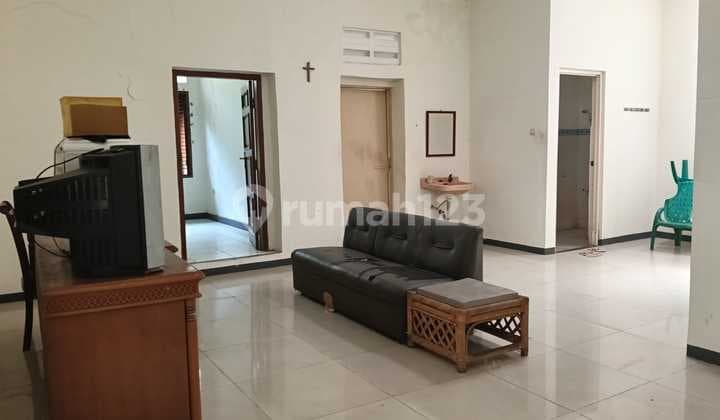 Rumah Siap Huni Semi Furnished Strategis Lingkungan Aman dan Tenang Rajawali Timur Bandung