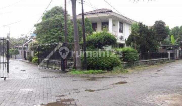 Rumah 2 Lantai Bagus Dalam Komplek Eramas Cakung, Jakarta Timur