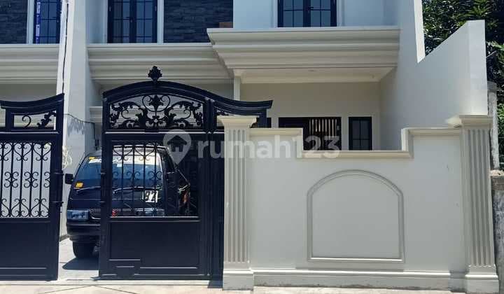 Rumah 2 Lantai Full Bata Merah Baru di Duren Sawit, Jakarta Timur