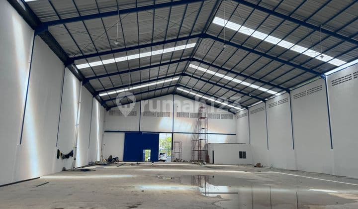 Gudang Siap Pakai Akses Container 40 Feet Dekat Laksana