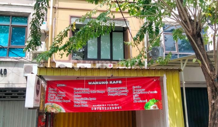 Ruko Manyar Furnished Lokasi Bagus Cocok untuk Usaha