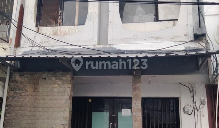 Dikontrakan Ruko Depan Mayjend Sungkono Harga Terjangkau