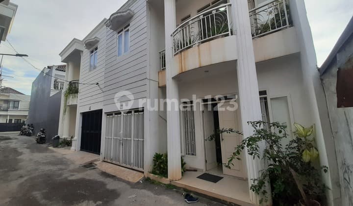 Rumah Bagus Full Furnished Hook Siap Huni Dekat Lenteng Agung