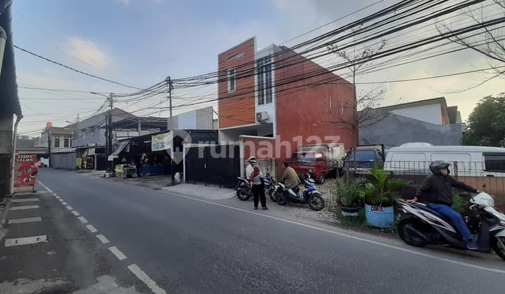 Rumah Pinggir Jalan Dekat Toll Gate Tb Simatupang Bisa Untuk Ruko