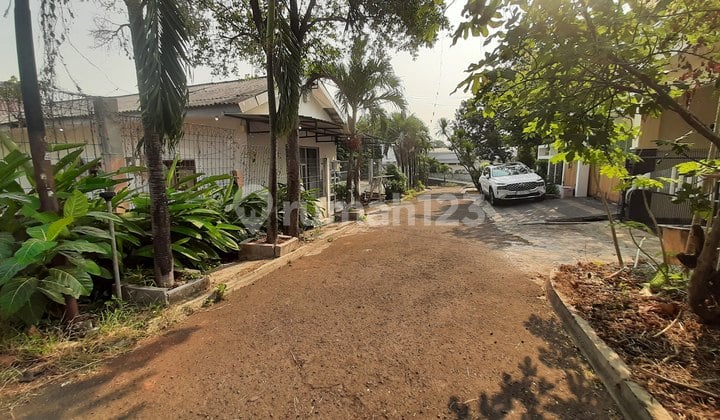 Rumah Lama Siap Renov Dalam Kompleks Aman Daerah Pancoran Jaksel