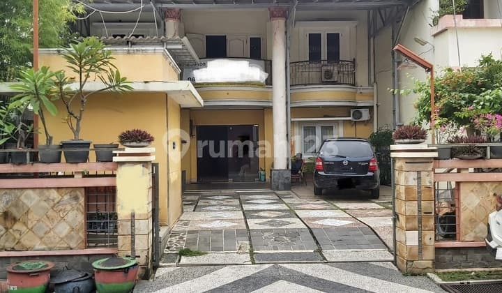 Bangunan Ex Klinik Utama dengan KT 27 KM 9 Strategis bisa untuk Kantor dan Usaha Lain