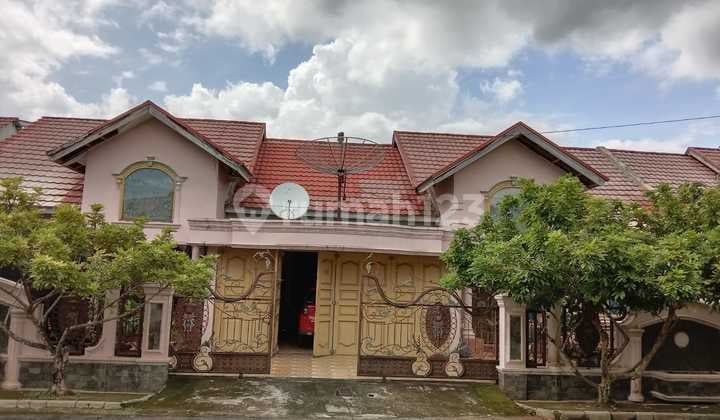 Rumah Luas Dan Strategis Di Kota Padang, Cuma 5 Menit Dari Uin