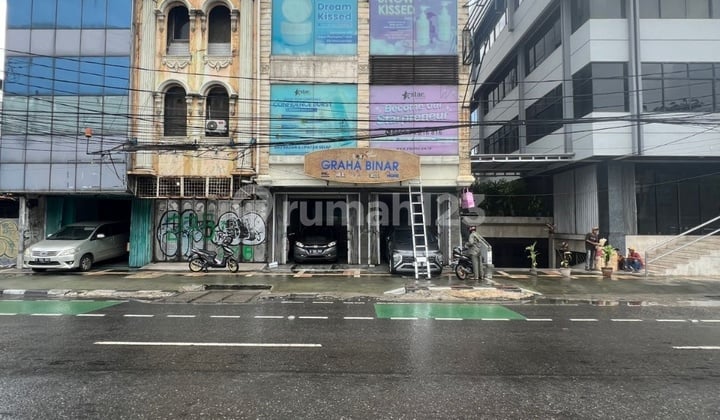 Ruko Gandeng Jl. Balikpapan, Jakarta Pusat