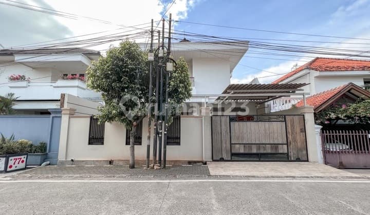 Turun harga & Siap Huni Jln Kemuning, Tomang, Jakarta Barat