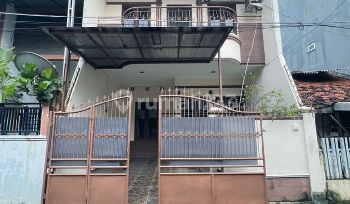 For Sale House on Jl. Jeruk Manis, Duri Kepa
