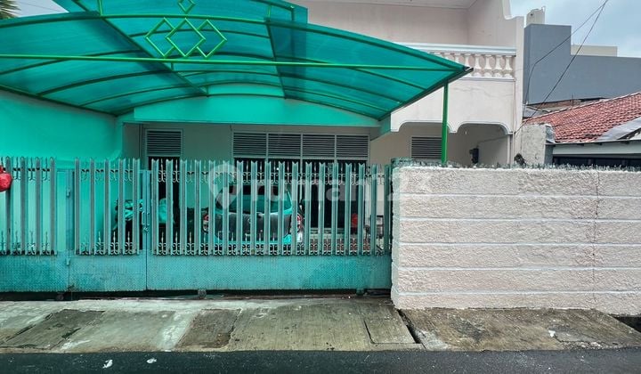 Tomang Blkg Hero, Hdp Timur Hitung Tanah