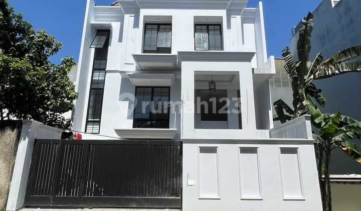Dijual Rumah di Permata Buana Kembangan